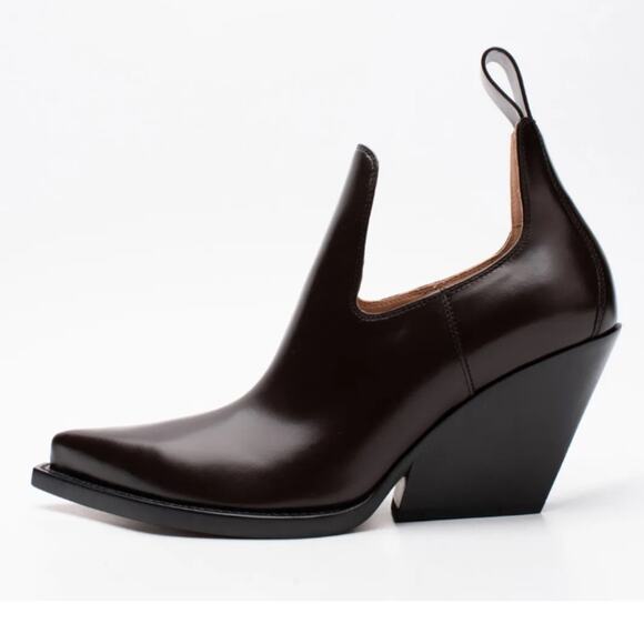 NiB MSRP$1450 BOTTEGA VENETA Lean  Leather Ankle Boots EU37 Made in Italy - Picture 6 of 12